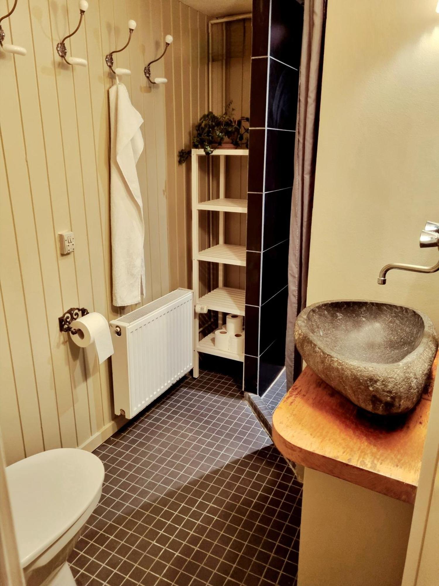 Guesthouse 'Blue House' In Vintage Villa&Garden Kopenhagen Buitenkant foto